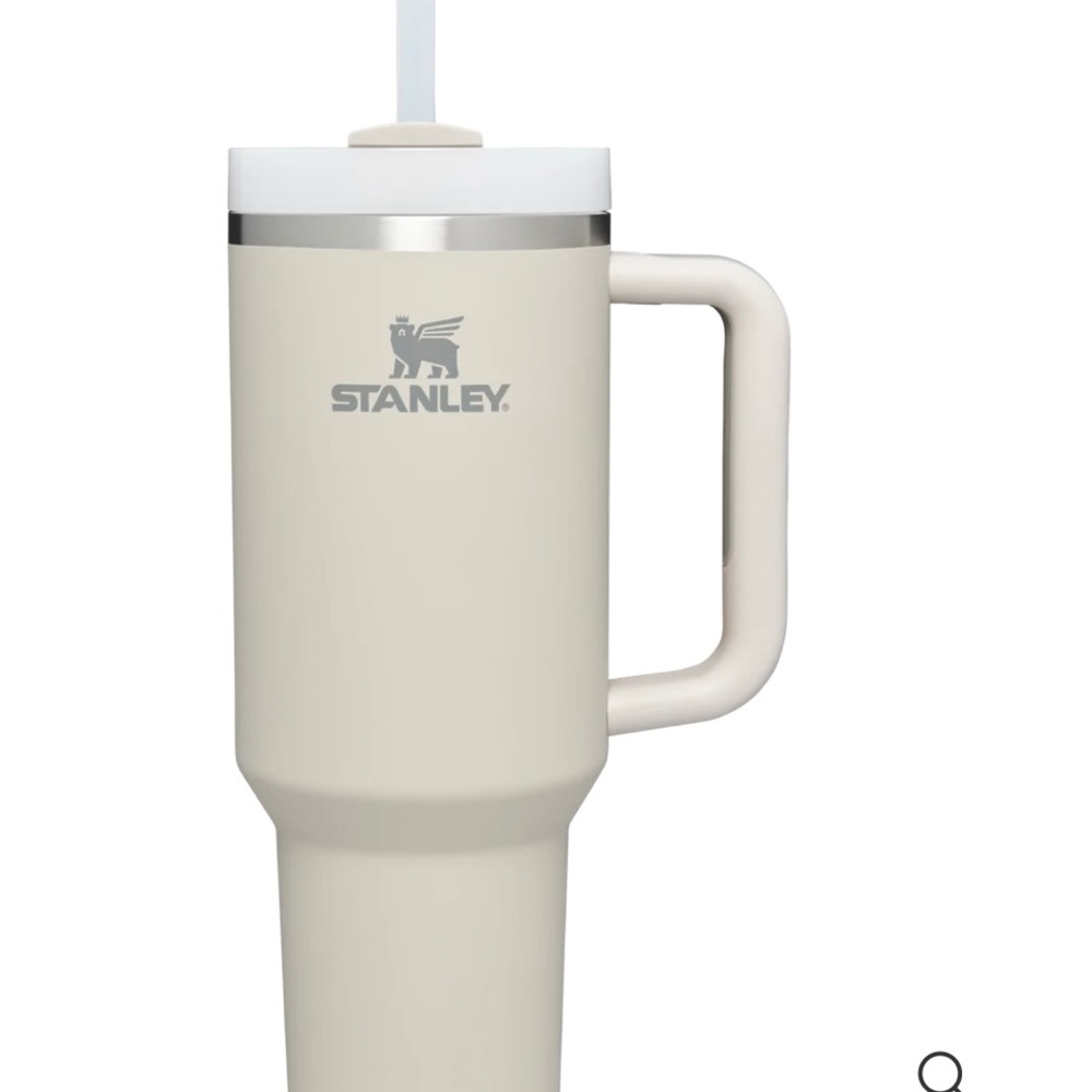 Stanley - THE QUENCHER H2.0 FLOWSTATE™ TUMBLER (SOFT MATTE) | 40 OZ - Dune NEW